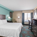 Hampton Inn Bakersfield-Central - Hotels