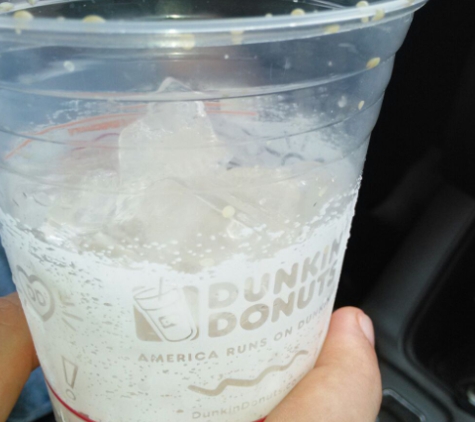 Dunkin' Donuts - Casselberry, FL. Rip off