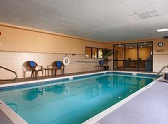 Best Western Plus Kansas City Airport-KCI East - Kansas City, MO