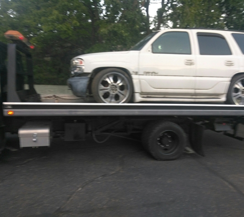 Big Clarks towing and recovery