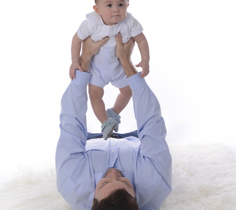 Diego's Photography - Atlanta, GA. children portrait in studio