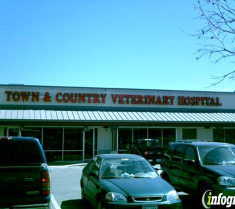 Town & Country Veterinary Hospital - San Antonio, TX