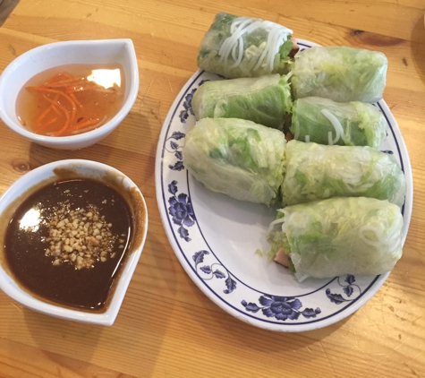 The Noodle Vietnamese Cuisine - Chicago, IL