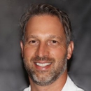 Maltais, Simon, MD - Physicians & Surgeons