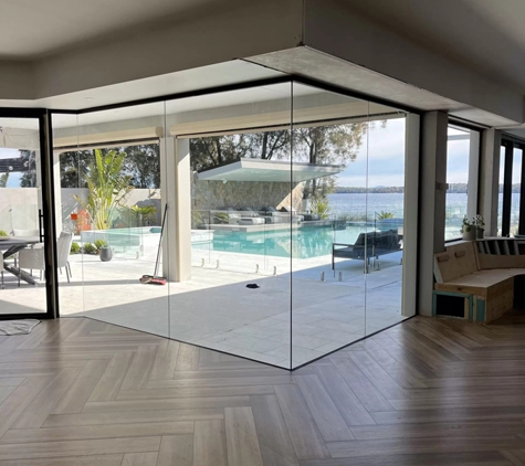 Lakes Glass and Glazing - Doyalson, NSW