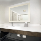 Holiday Inn Express & Suites Baltimore - Bwi Airport North by IHG