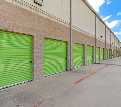 Extra Space Storage - Haltom City, TX