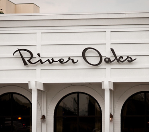 River Oaks Restaurant - Memphis, TN