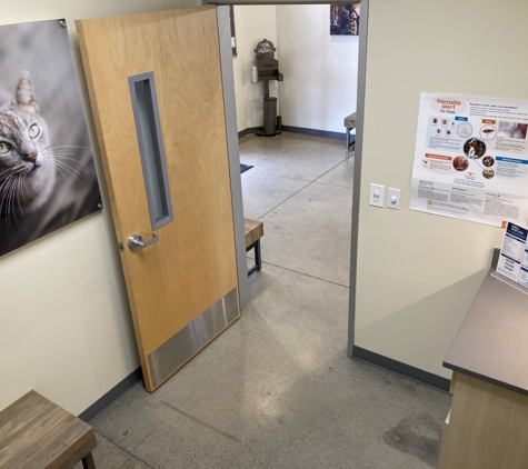 Vetco Total Care Animal Hospital - Encinitas, CA