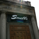 Smalls Bar & Grill - Bar & Grills