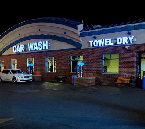 Magical Touch Car Wash Inc - Detroit, MI