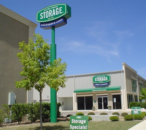 Extra Space Storage - San Antonio, TX