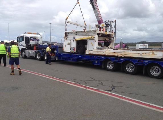 Phil's Crane Hire Pty Ltd - Carrara, QLD