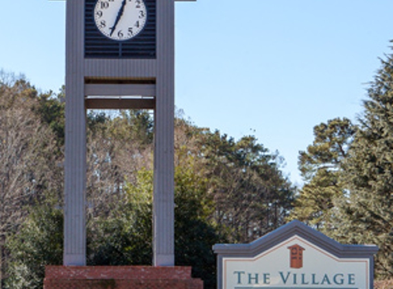 Village At Lake Park - Smyrna, GA. front entrance