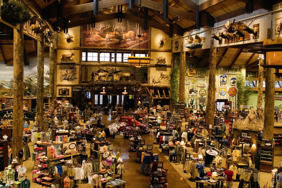 Bass Pro Shops/Cabela's Boating Center - Rocklin, CA 95677