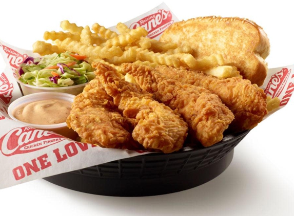 Raising Cane's Chicken Fingers - Monroe, LA