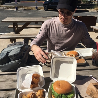 Flyrite Chicken Sandwiches - Austin, TX