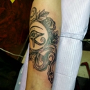 Aliens Ink Tattoo Shop - Body Piercing