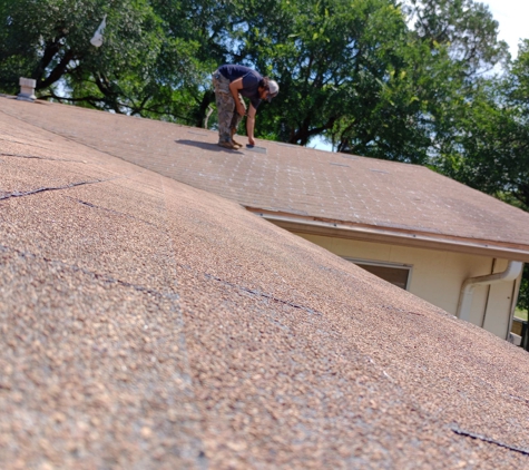 AAA Roofing & Gutters - San Marcus, TX