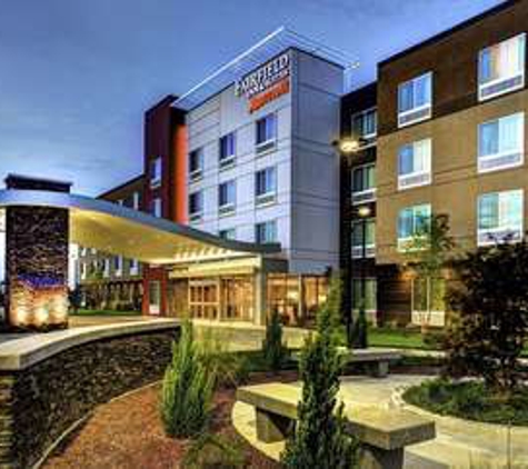 Fairfield Inn & Suites - Lansing, MI