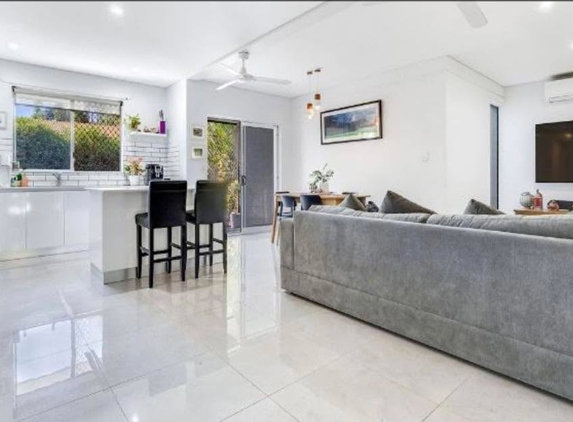 Frenchy's Plastering & Home Maintenance