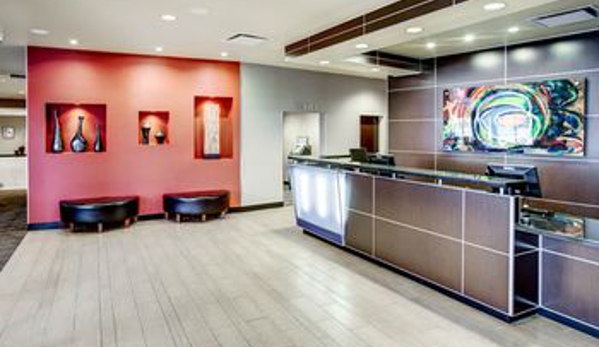 Cambria Suites - Washington, PA