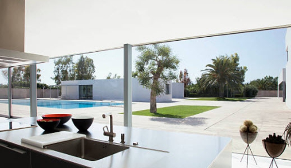 Jacks Glass & Security Screens - Pialba, QLD