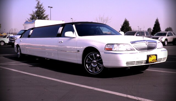 Absolute Luxury Limousine - Fresno, CA