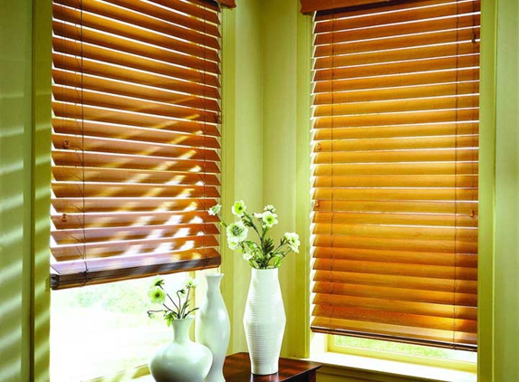 B & K Blinds & Awnings - Yamba, NSW