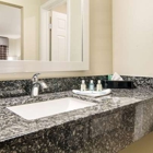 Quality Inn & Suites Dallas-Cityplace