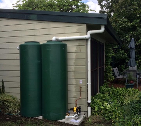 Straightline Plumbing & Guttering. Rain Tanks