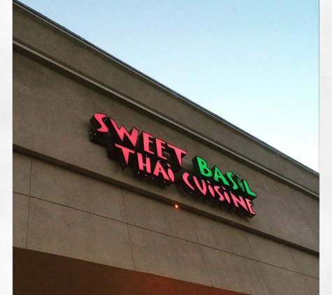 Sweet Basil Thai Cuisine - Hurst, TX