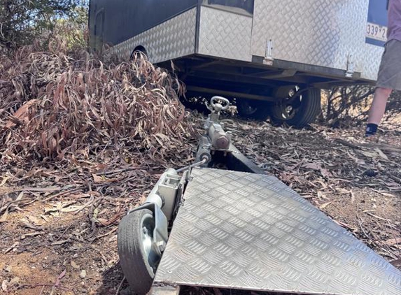 Nigel Evans Carpentry - Silverleaves, VIC. Dodgy weld, frame never reinforced, was very close from being a fatality,