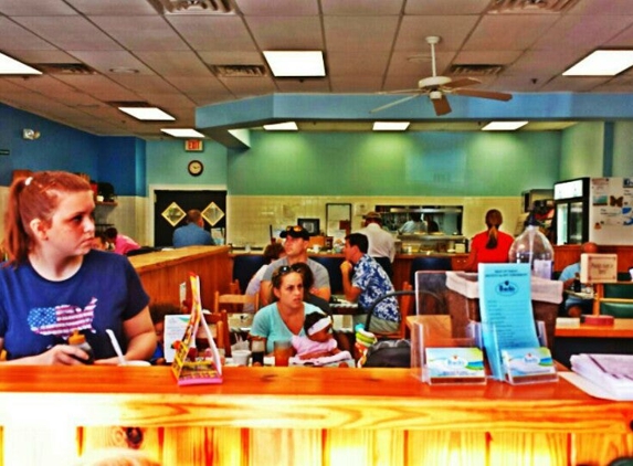 Peach's Restaurant - Creekwood - Bradenton, FL