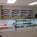 Guns And Ammo - Guns & Gunsmiths