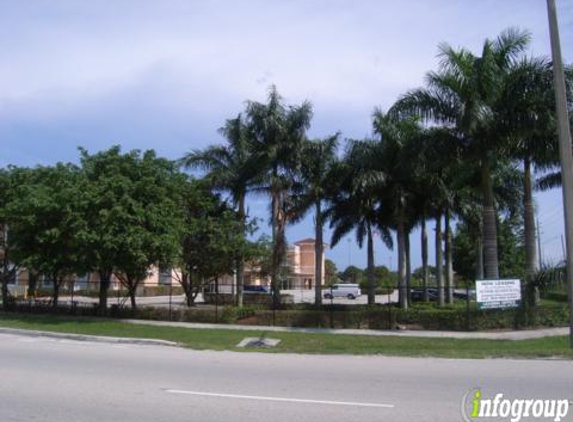 Central Campus Middle School - Pembroke Pines, FL