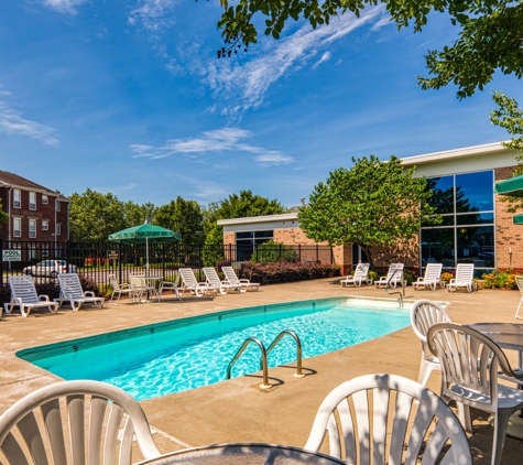 Mission College Apartments - Norfolk, VA