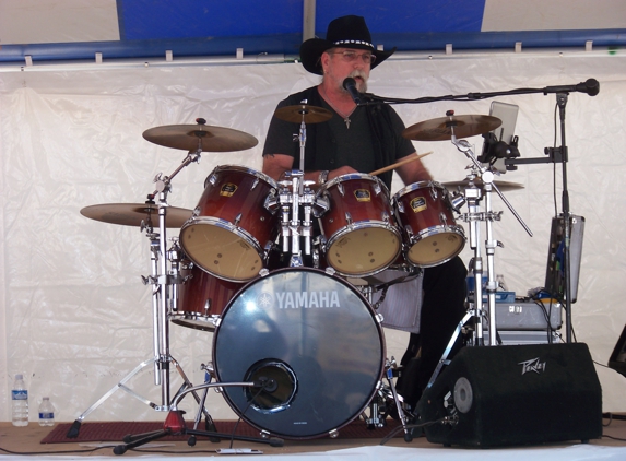 The Sierra Outlaws - Peoria, AZ. Paul Bell Drums