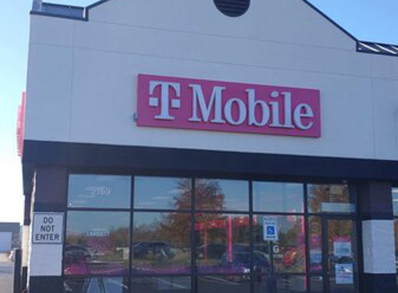 T-Mobile - Norton Shores, MI