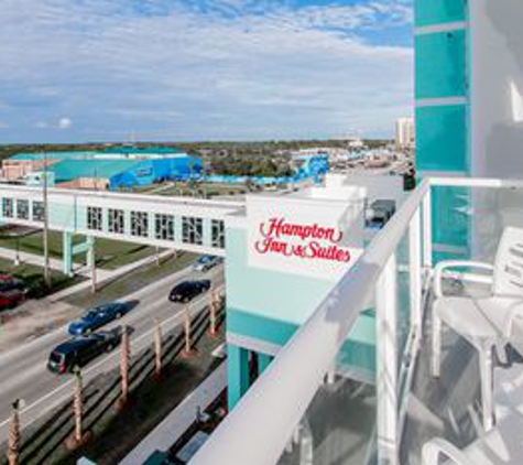Hampton Inn & Suites Panama City Beach - Beachfront - Panama City Beach, FL