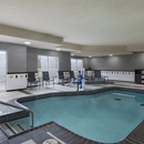 Holiday Inn Express & Suites Pryor by IHG - Hotels