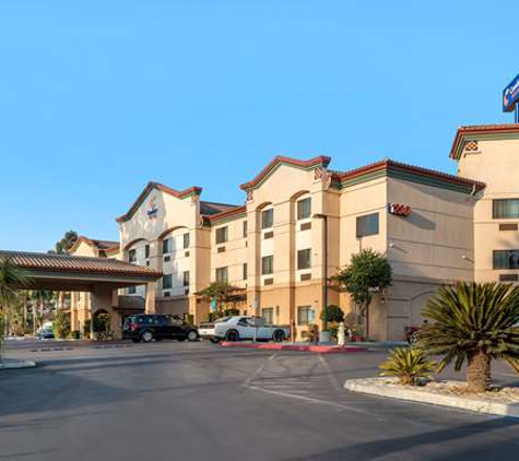 Comfort Suites - Redlands, CA