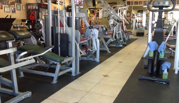 Champion Fitness Club - Dania, FL