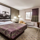 Deluxe Inn - Lodging