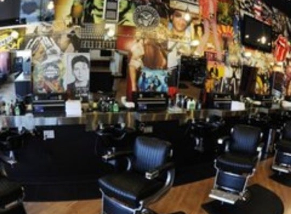 Floyd's 99 Barbershop - Orlando, FL
