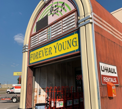 Forever Young Records - Grand Prairie, TX