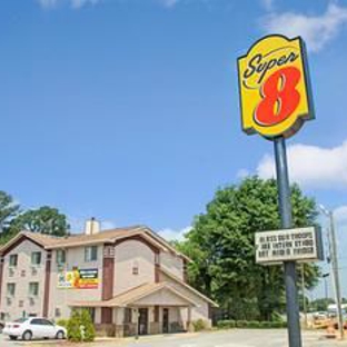 Super 8 - Spring Lake, NC