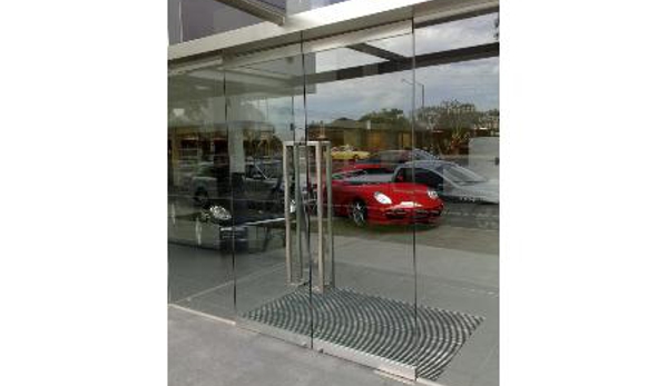 Tomlinson Glass - Bayswater, VIC