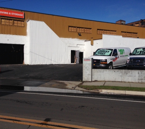 U-Haul Moving & Storage of Bridgeport - Bridgeport, CT