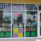 Los Cielos Abiertos Christian Bookstore (Libreria Cristiana)